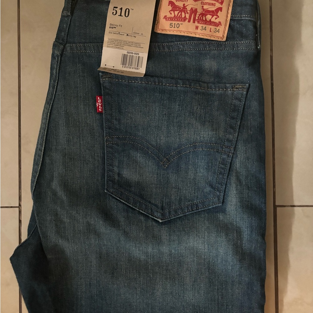 Levi's Blue 510 W34 L34 Skinny Jeans with sand blast Wash